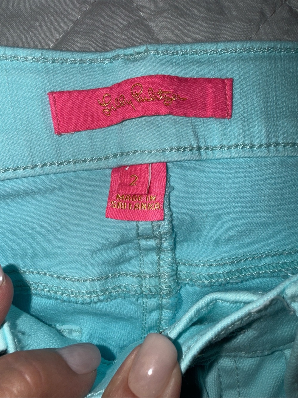 Lilly Pulitzer South Ocean Crop Flare Whisper Blue Jean Size 2 Beachy Resortwear - Picture 2 of 8